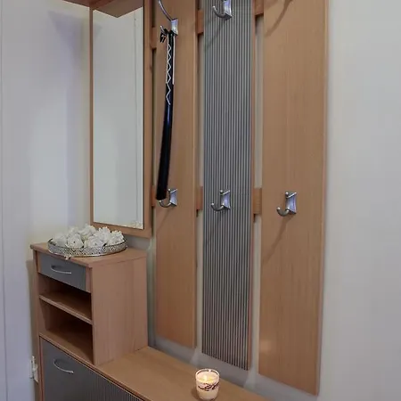Bright 2 Bedroom At City Center Daire Prag